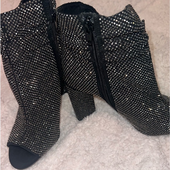 Gianni Bini open toe booties. Only worn once. Still have box. Very sparkly. - Picture 1 of 6